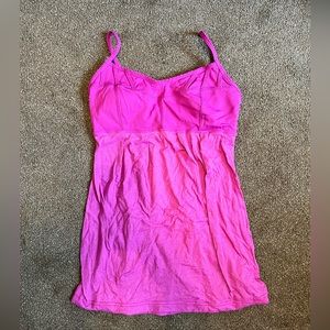 Lululemon tank